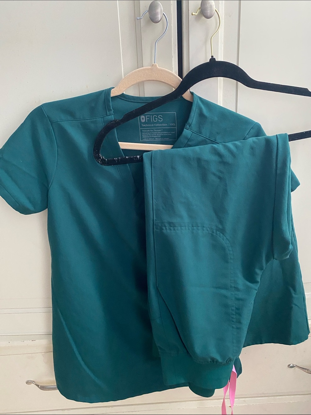 FIGS FOREST GREEN XXS TOP ONLY 2026
